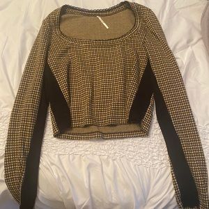 Long sleeve Free People- clueless inspired top!